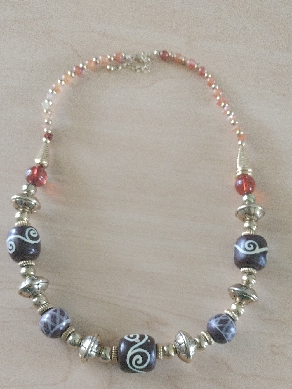 Women's Stone and Wooden Beads Necklace